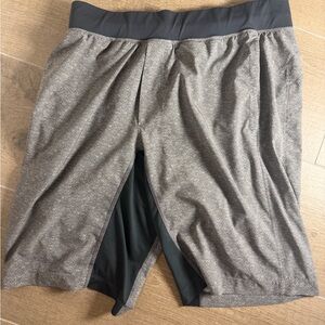 lululemon athletica Grey Herringbone Hybrid Athletic Shorts with Black Liner